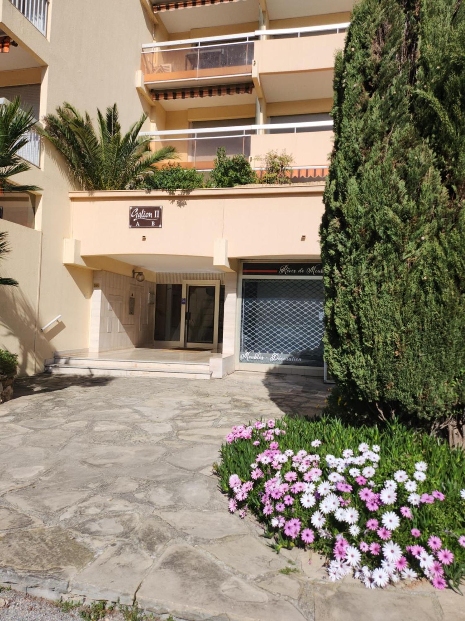 Studio De Vacances Frejus Plage Apartment Ngoại thất bức ảnh